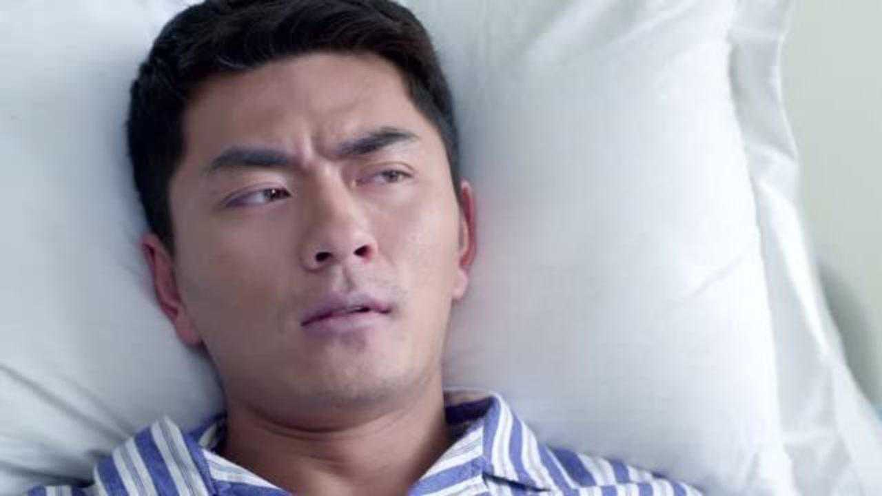 刑警队长林之华住院原来他患有严重心脏病邱冰终于打开心扉