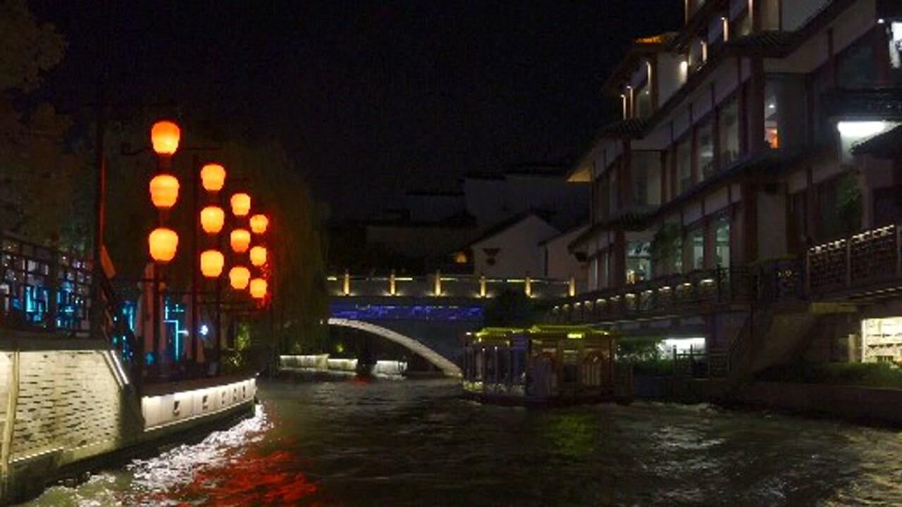 游船夜游秦淮河|画舫凌波，灯影璀璨_高清