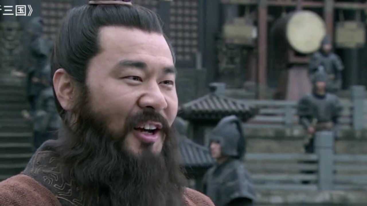 新三国精彩速看_《新三国》32回:曹操挖了刘备墙角,那副样子,让人看着就想笑_高清1080P在线观看平台_腾讯视频
