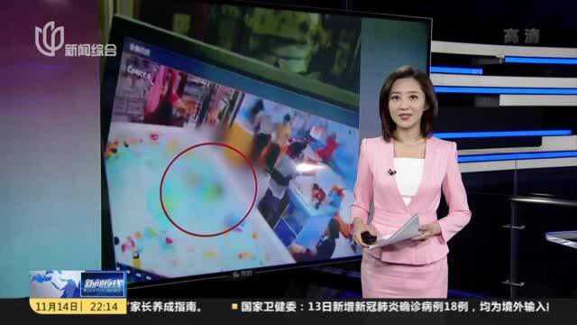 浙江温州:一男婴游泳馆溺水挣扎3分钟无人察觉