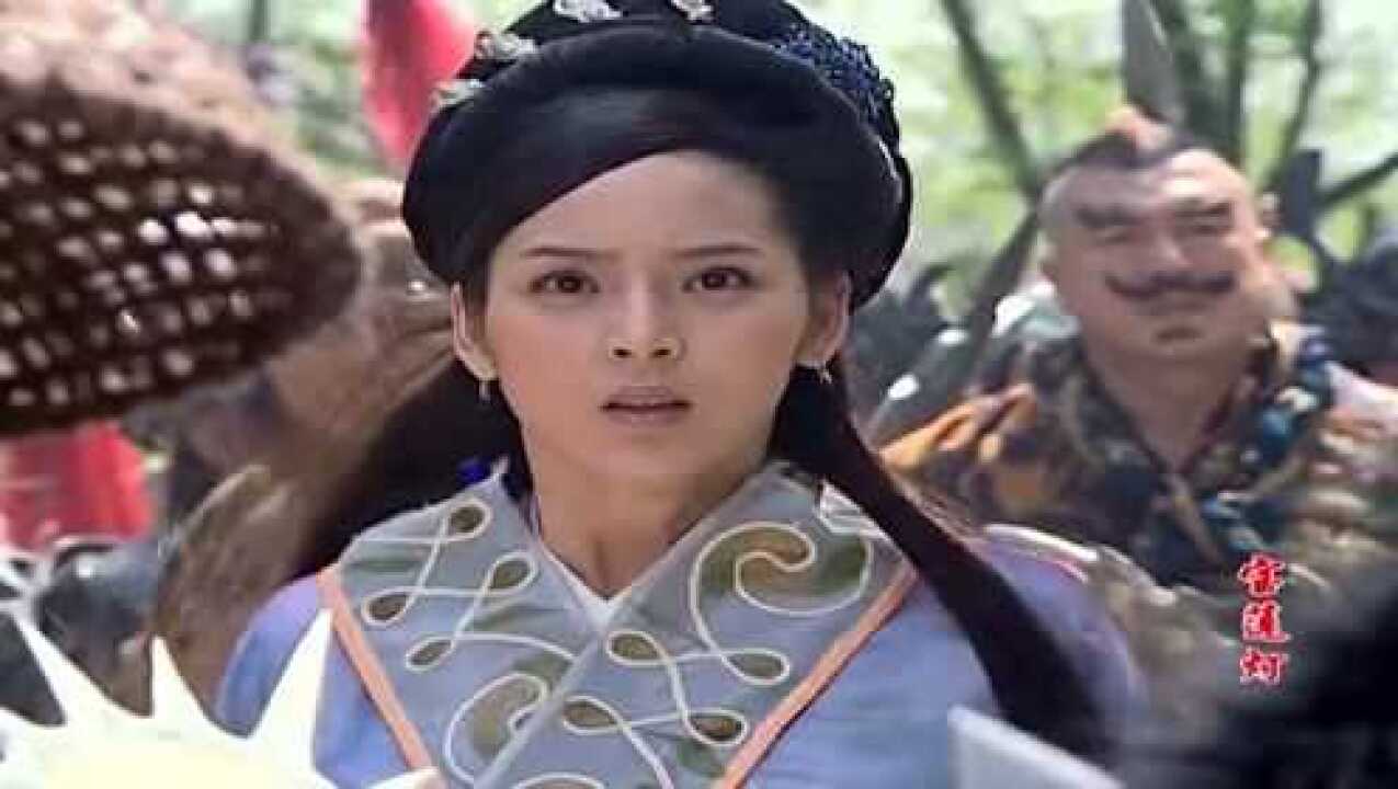 宝莲灯:三圣母被天兵包围,用尽全力也要保护自己的孩子