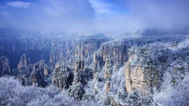 张家界雪景惊艳众生,冬季门票半价优惠景色却最美