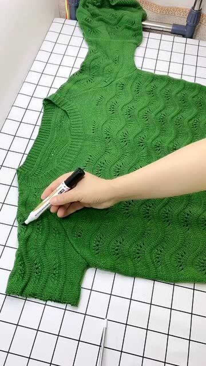 旧毛衣改一改变开衫,过年不用买新衣服了