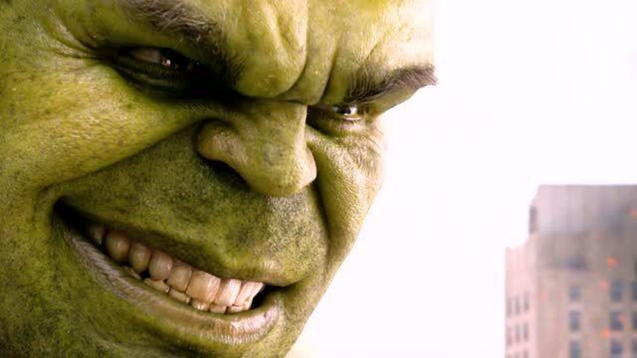 浩克的微微一笑寡姐必定知道后果