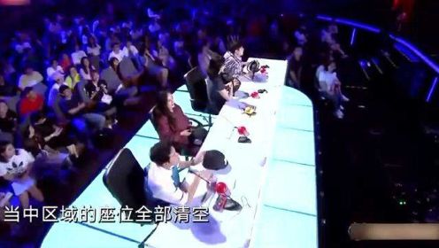 中国达人秀：杨幂都吓得躲桌子下面了！室内开飞机？这绝对是首创！
