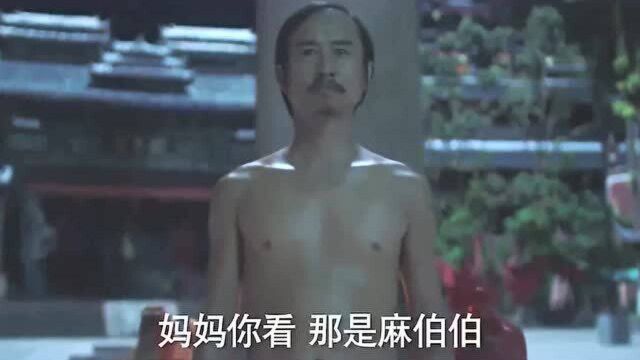 麻长顺舞几十斤的龙头跟玩一样,原来他才艺这么好,真人不露相