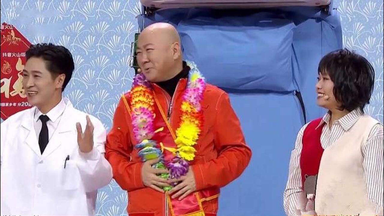 本以为李雪琴只会说脱口秀不想搭档郭冬临演小品现场太嗨爆