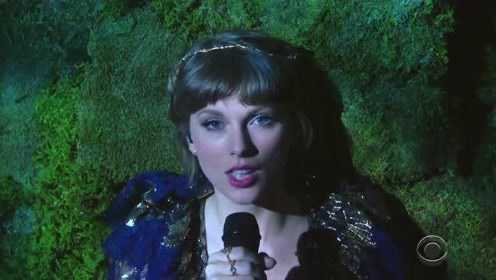 第63届格莱美颁奖典礼：Taylor Swift最新现场表演《Cardigan》《August》《willow》