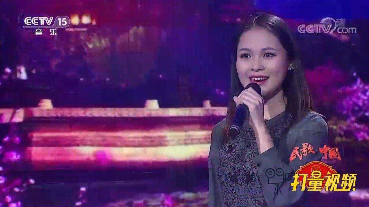 龚爽演唱《故乡是北京》,京味十足,歌声唯美动听_腾讯视频