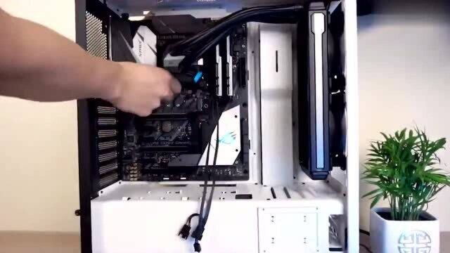 恩杰S340 ELITE机箱 游戏PC延时装机  I5 8600K  GTX1070 TI!