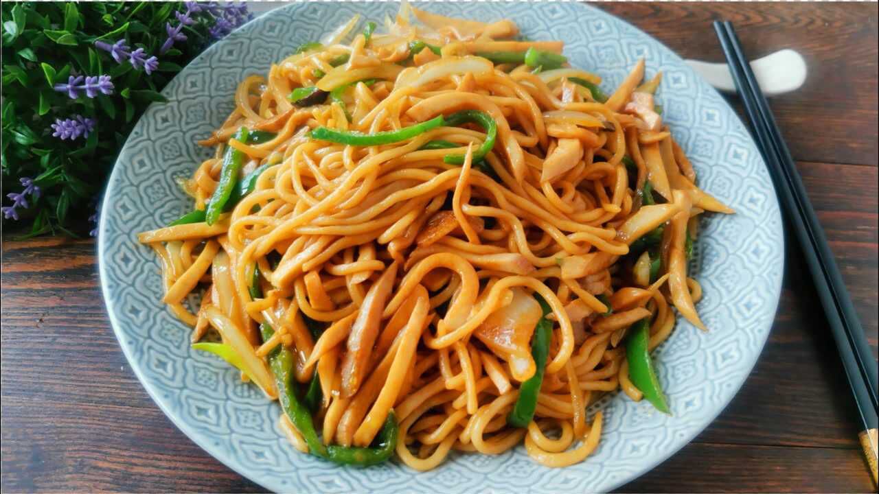 教你在家做炒面,不沾锅,不成团,根根分明还劲道