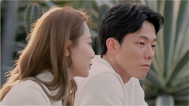 白冰终于发现李元韬致命缺点当两人再次约会的时候气氛超尴尬