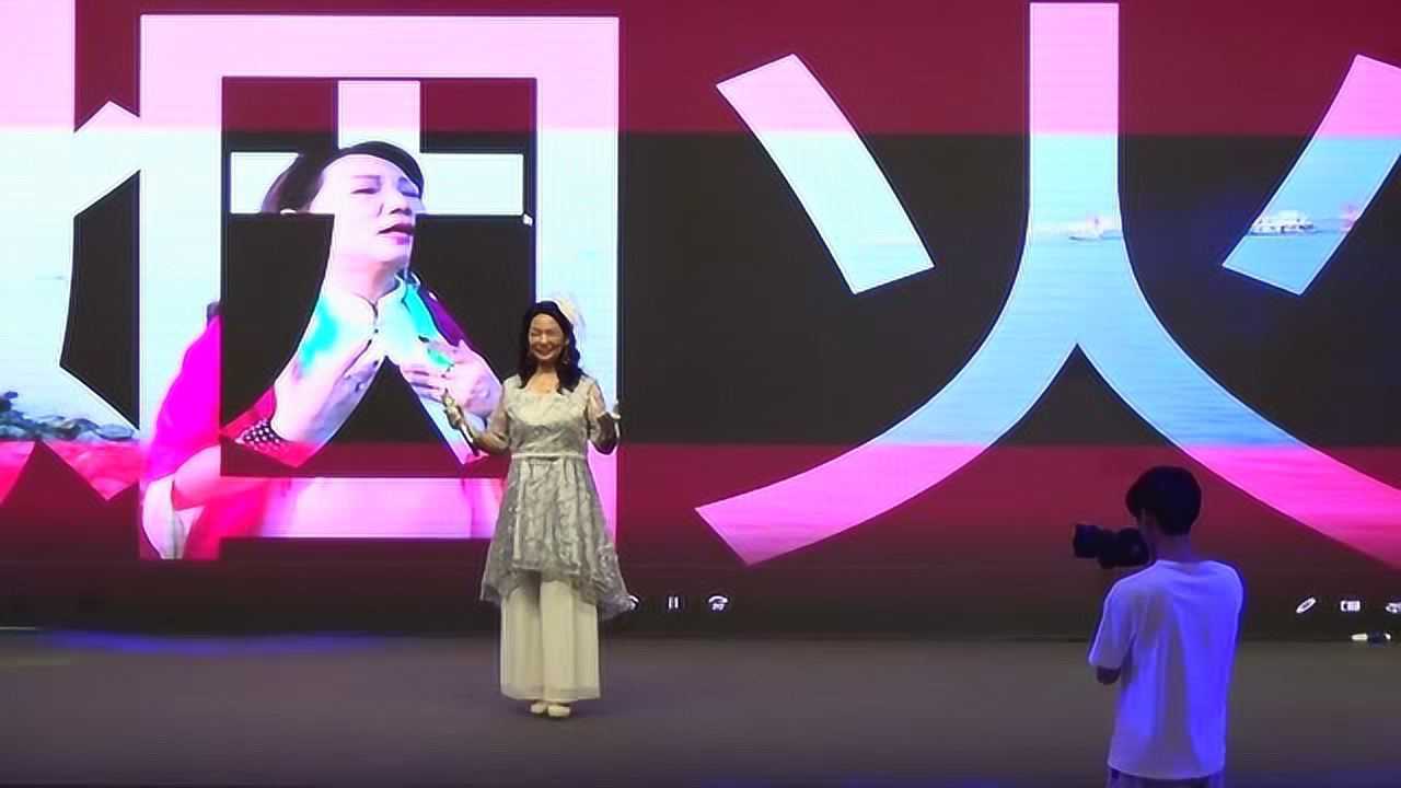 深圳流行歌手林子演唱《爱情烟火》