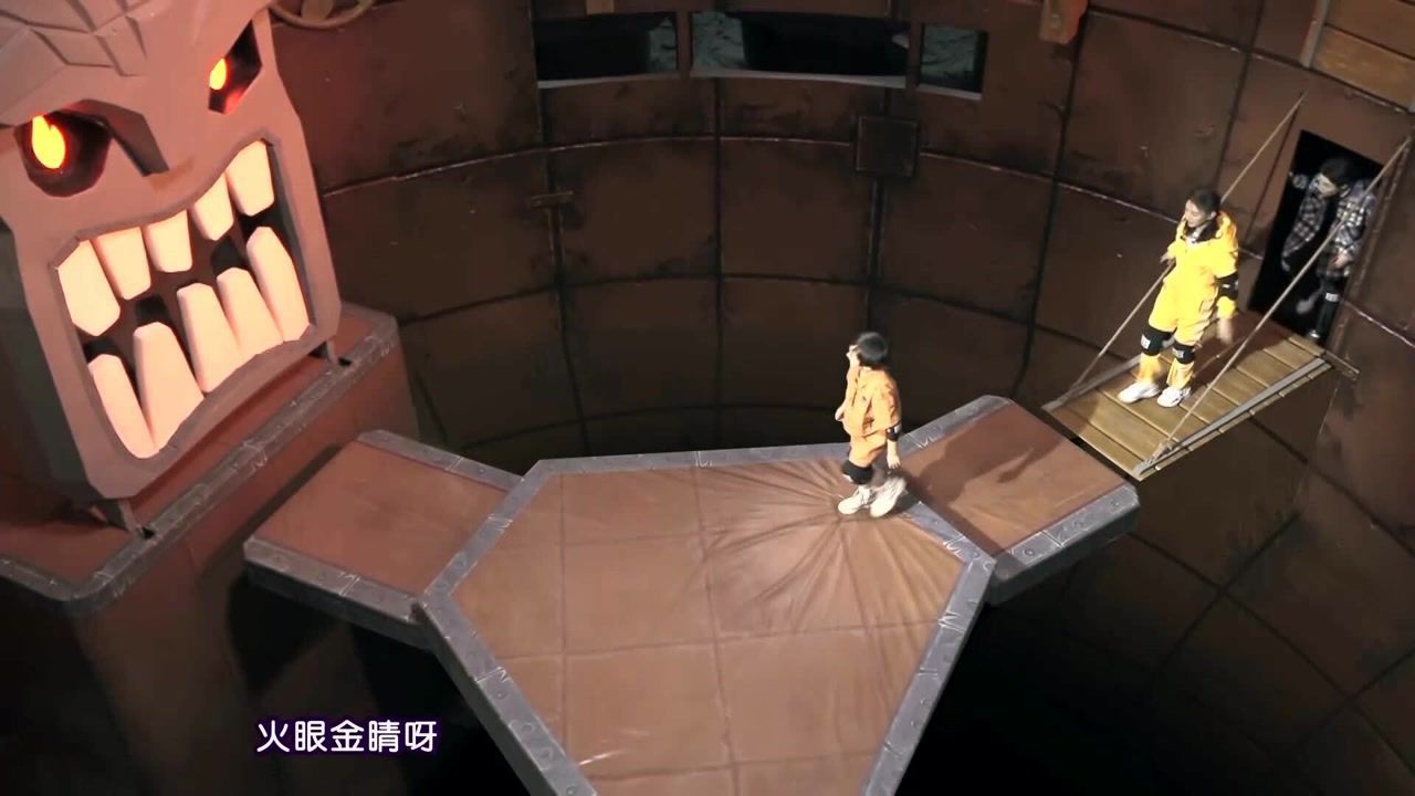 疯狂的麦咭第八季来和麦咭的全新密室打个招呼吧