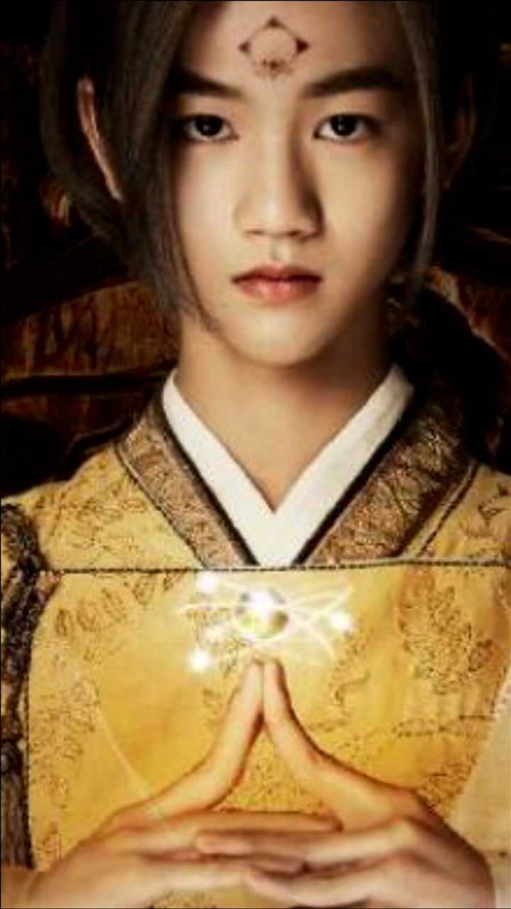 晴雅集金灵子此生不悔侍奉为荣