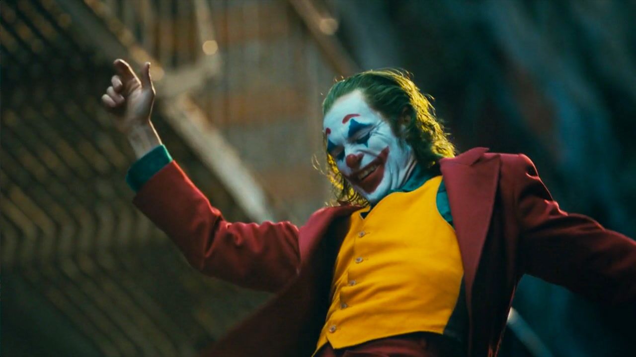 《小丑2019》中经典的小丑跳舞片段_腾讯视频