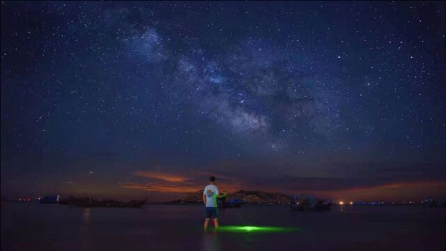 摄影师走遍国内47城拍1万张天空美景,抬头就能看到银河