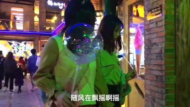 断了的弦  歌曲