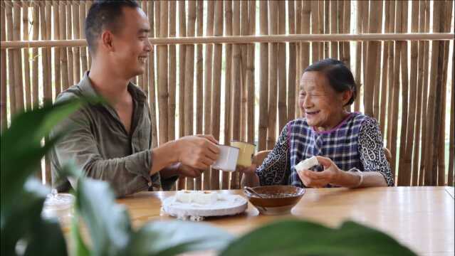 金秋时节,丹桂飘香,花中有蜜,生活就要甜甜蜜蜜