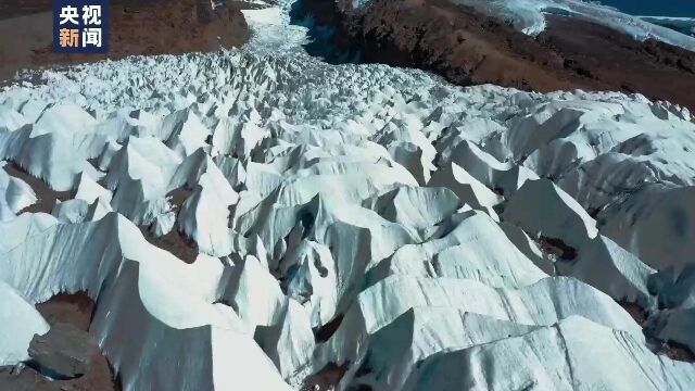 秘境之美!新疆“冰山之父”亿年冰川似龙鳞