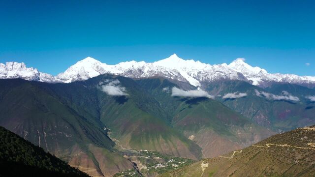 第三次来梅里雪山,这次终于看见卡瓦格博峰啦