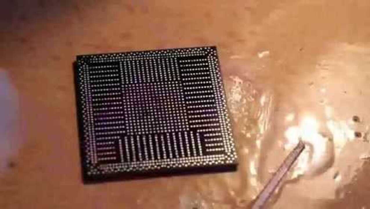 华为电脑CPU焊接全过程，这不仅仅是单纯的焊接堪比艺术_腾讯视频
