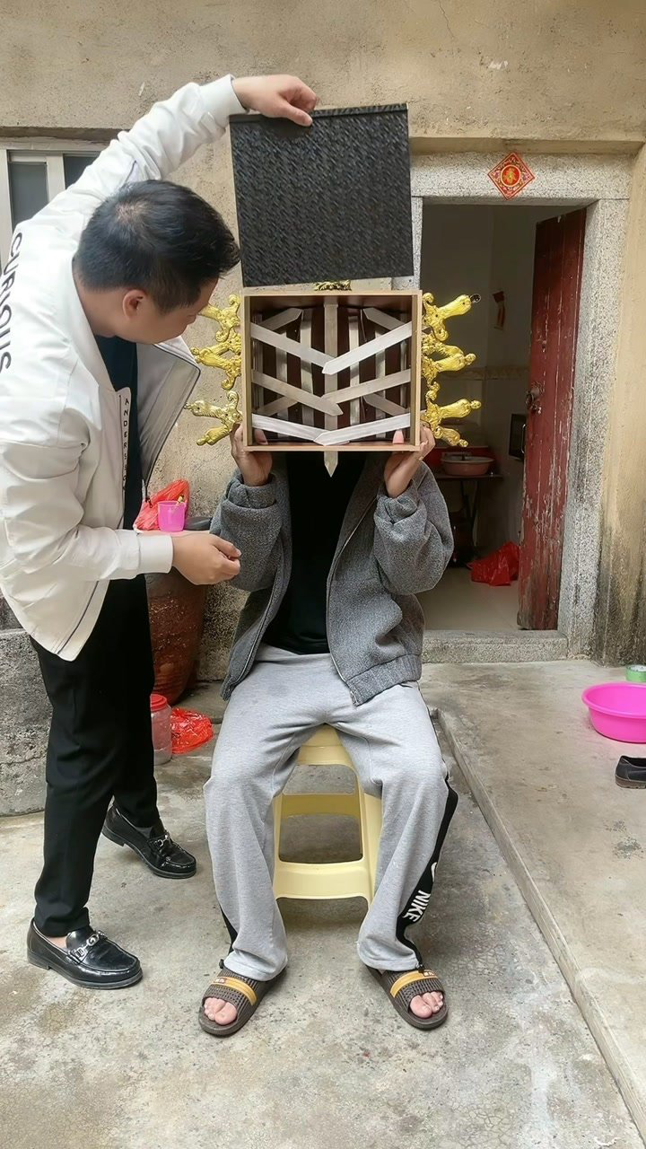 大型人头搬家魔术 切勿模仿_腾讯视频