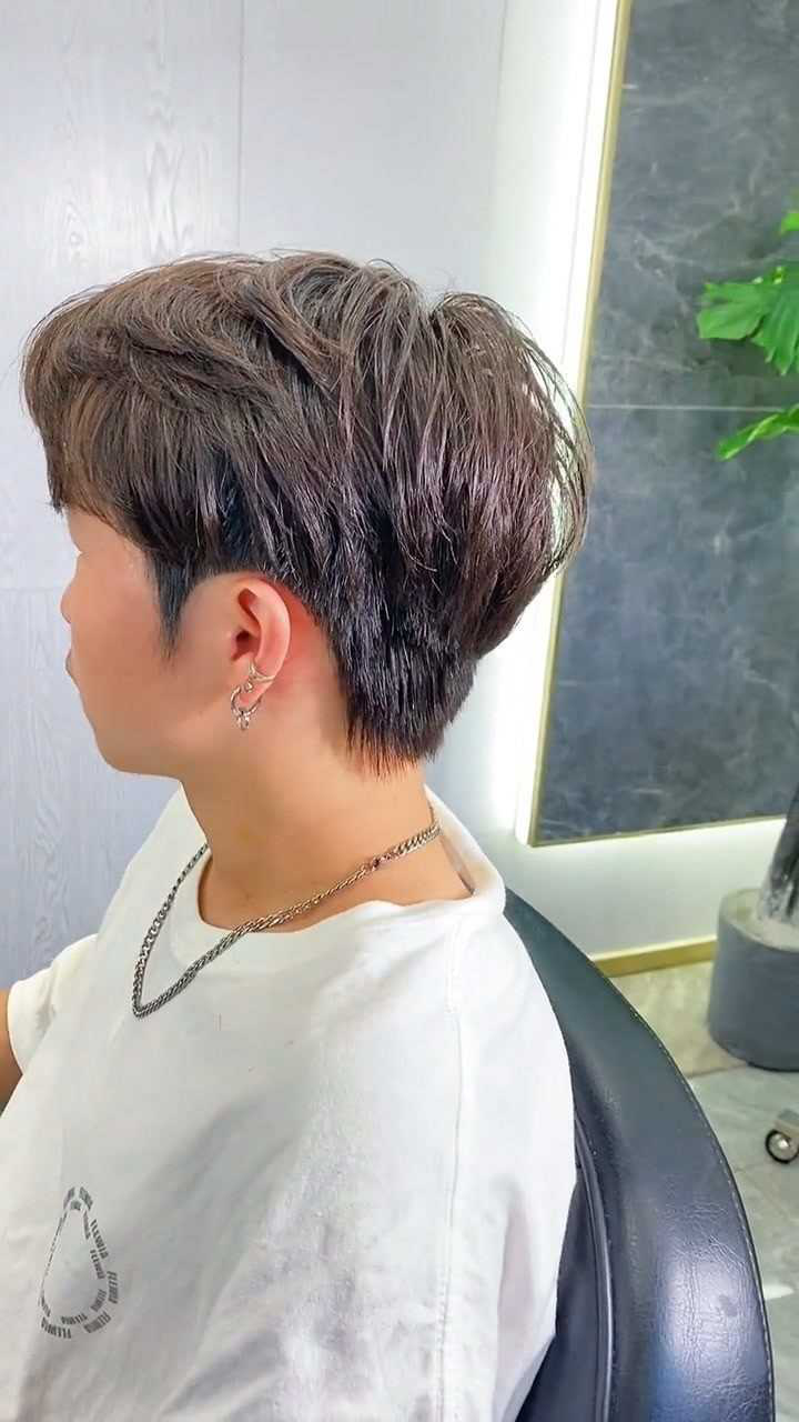 微分碎盖气垫烫男士发型_高清1080P在线观看平台_腾讯视频