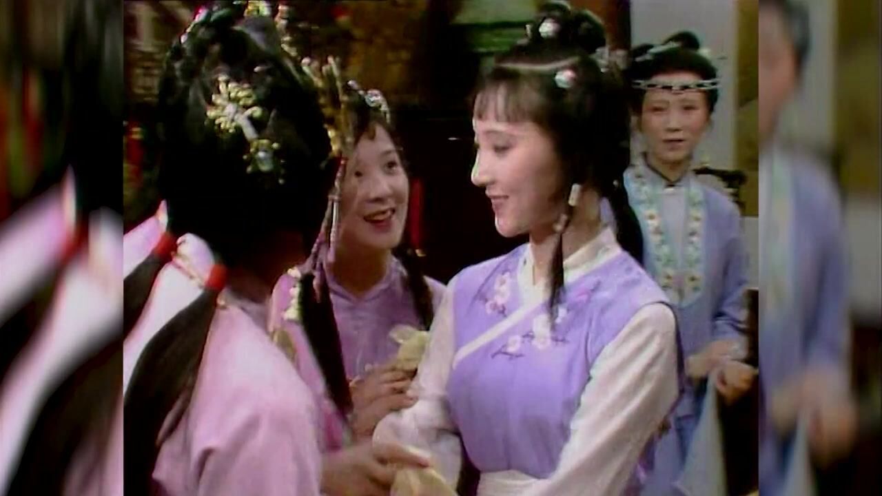 《红楼梦》经典插曲《葬花吟》,林黛玉个人剪辑,字字句句是故事_高清1080P在线观看平台_腾讯视频