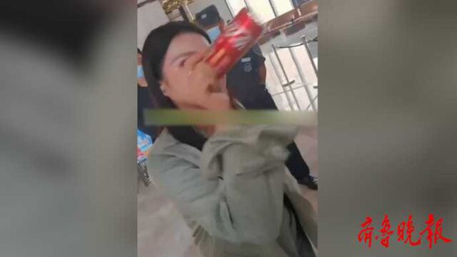 果然视频丨网红辱骂酒店大堂副理:不是看你怀孕,把可乐砸你脸上