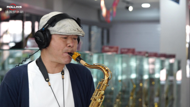 罗林斯萨克斯演奏不期而遇的《邂逅》,一份暗里回眸的深情