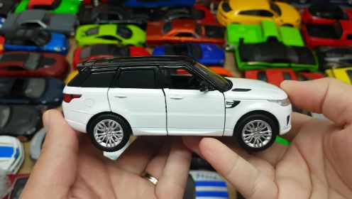 儿童玩具汽车系列：合金赛车玩具拆盒和展示