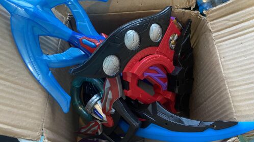 贝利亚黄昏 欧布圆环 奥特曼变形蛋玩具 奥特曼胶囊玩具 艾克斯头镖