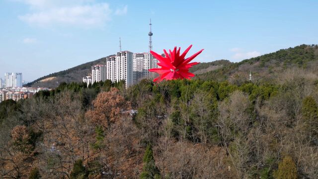 大连英雄纪念公园,地标建筑血与火纪念碑,致敬英雄