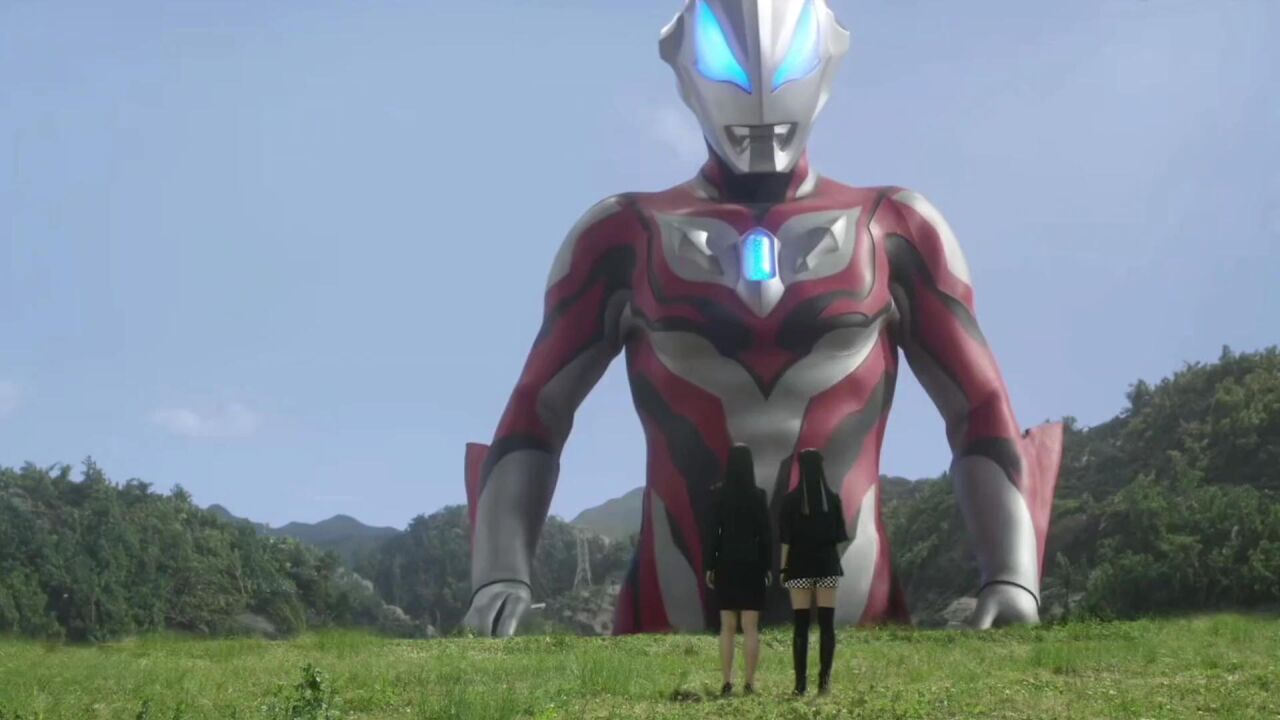 盘点奥特曼中身份暴露的超燃时刻,大地超燃跑步变身!喜欢谁?