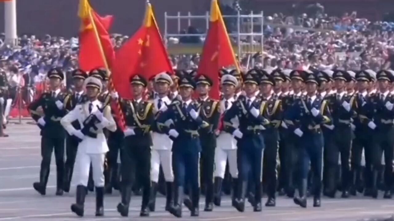 巜咱当兵的人》刘斌演唱:铿锵有力,唱出了军人的威武雄壮,冷敌人为之胆寒。向子弟兵致敬!点赞!_高清1080P在线观看平台_腾讯视频