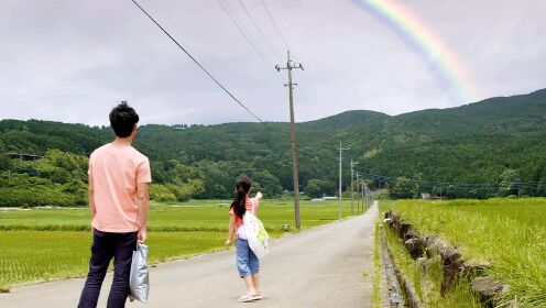 一事无成的废柴父亲，绑架了刚放暑假的女儿，超治愈的日本冷门电影