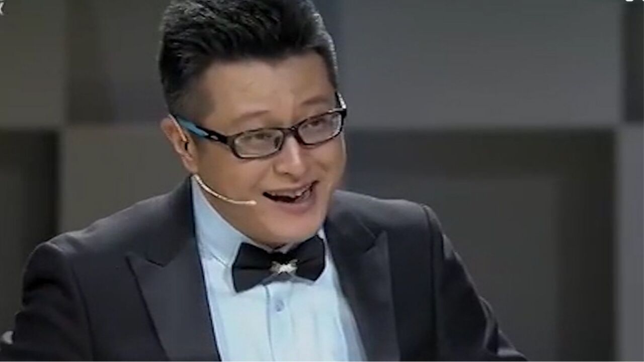 主持人张腾岳太逗了!各种俏皮话调侃选手,引全场爆笑