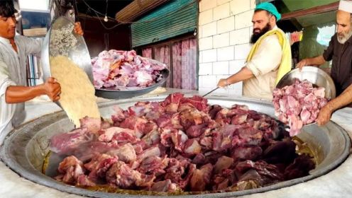 每天只卖3000斤，称霸巴基斯坦的手抓饭老店，锅大到可以放头牛
