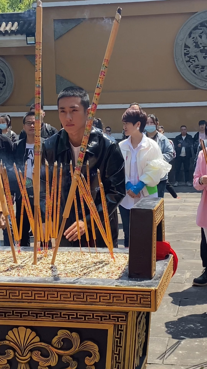 剧里穿军装好帅,喜欢他饰演的赵正南 #电视剧步云衢 #张赫 #步云衢