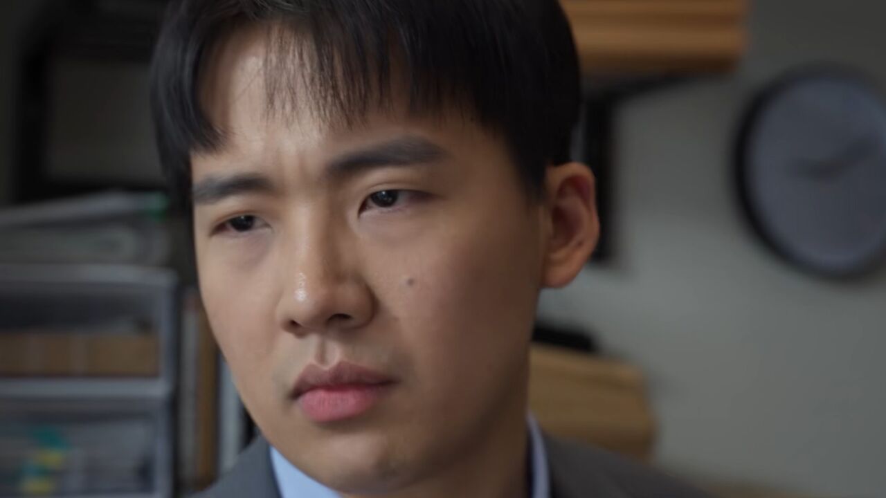 平凡之路:郭麒麟骂人的一句台词火了,堪称职场教科书,太霸气!