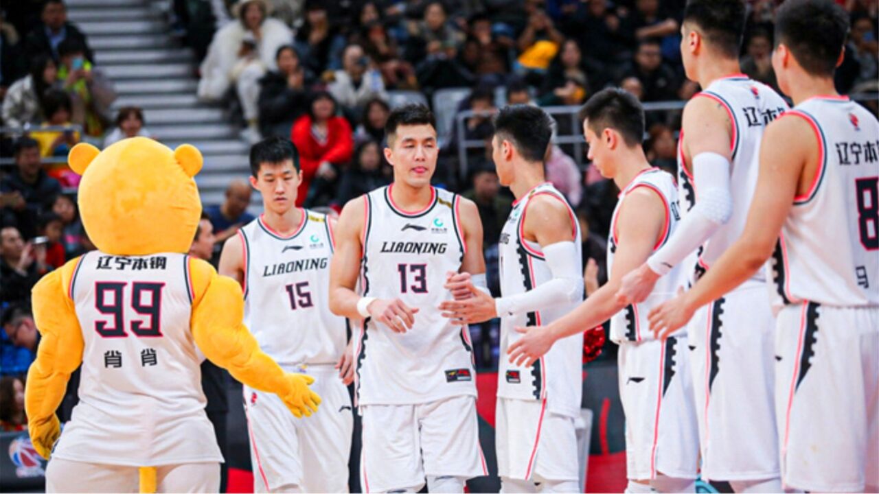 辽宁男篮本赛季夺冠历程纪录片:郭艾伦愈发成熟 赵继伟最强大脑