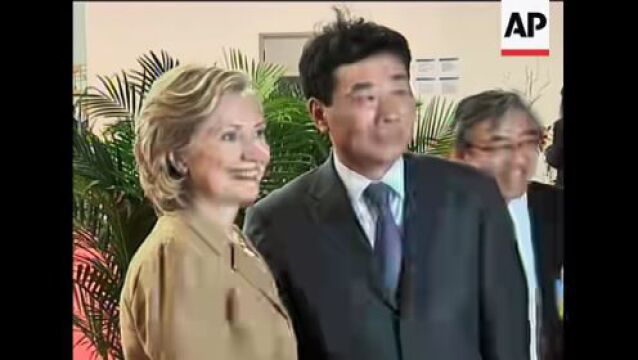 2010年5月23日,美国国务卿希拉里ⷥ…‹林顿访问上海波音航空改装维修工程有限公司