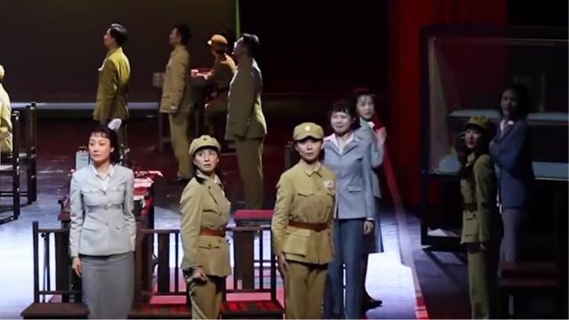 《直播开国大典》的成功,演职人员背后的心酸,令人感慨