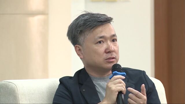 张继钢与肖向荣谈艺术的力量与人生 到场嘉宾和学生受益匪浅