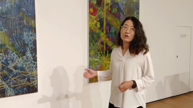 动态刷新 | 四川美术学院青年艺术家驻留计划20222023终期汇报展 王成婧 2023年6月27日,徐之腾拍于四川美院虎溪公社.