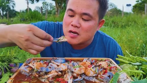 泰国皮弄哥生吃螃蟹 #泰国生活 #泰国美食