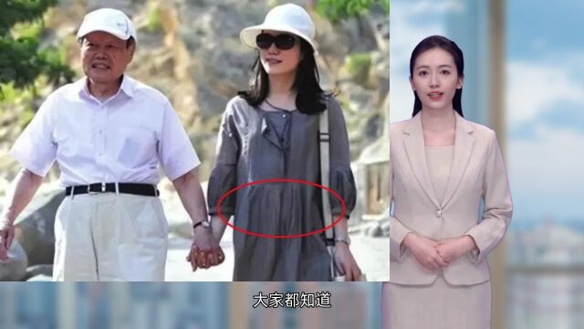 杨振宁携娇妻散步,翁帆挺大肚同框似父女,继子5字评价太嘲讽