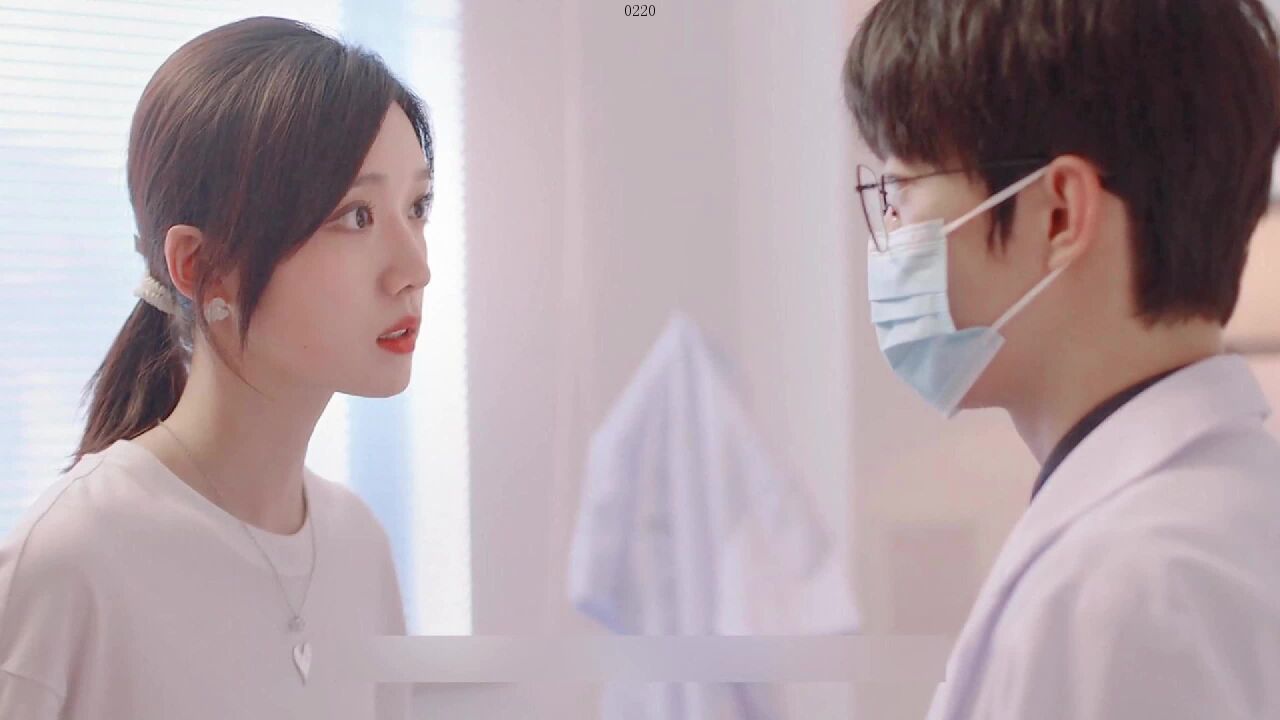 女孩到医院检查身体，却发现男医生是她的初恋对象，后面的事哈哈_腾讯视频