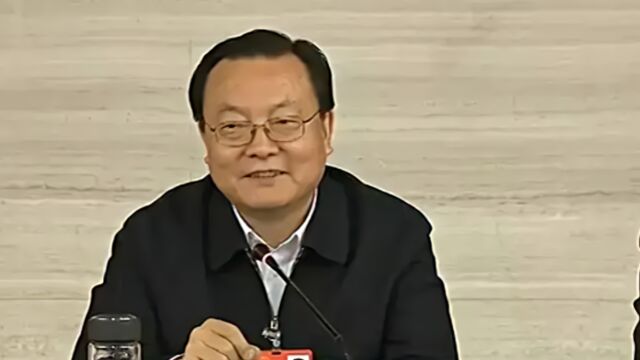 新疆维吾尔自治区党委原副书记李鹏新被查